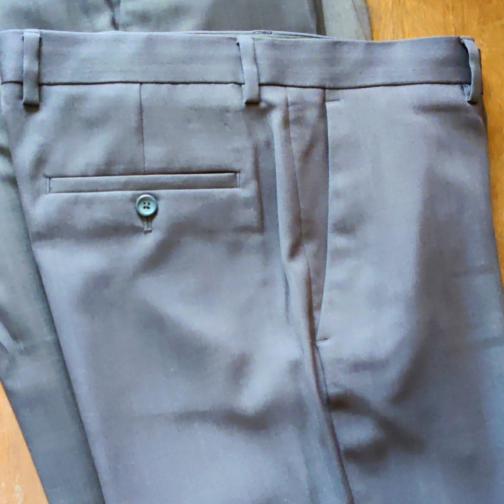 Mens dress pant size 32x32